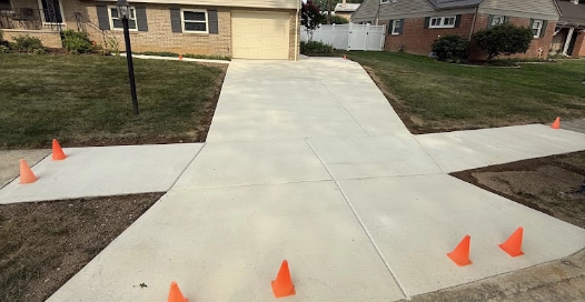 A photo of a new concrete driveway from RJL Concrete Service in Central PA